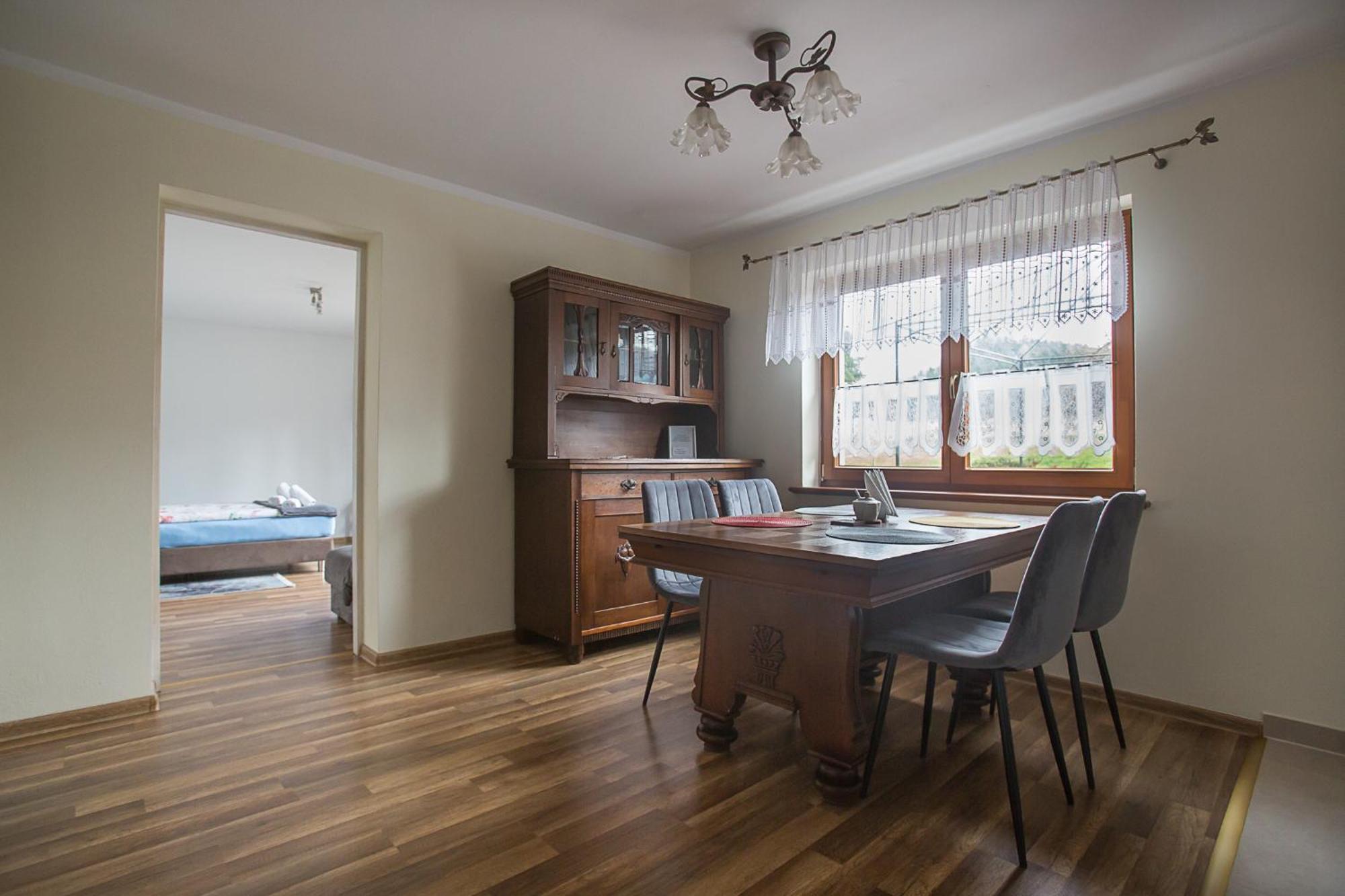 Hotel Nad Cedronem à Wambierzyce Extérieur photo