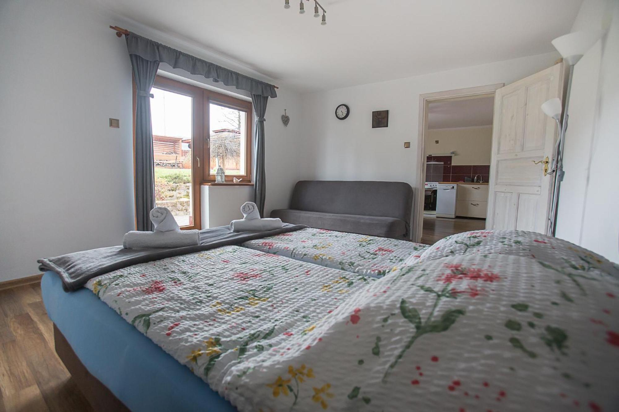 Hotel Nad Cedronem à Wambierzyce Extérieur photo