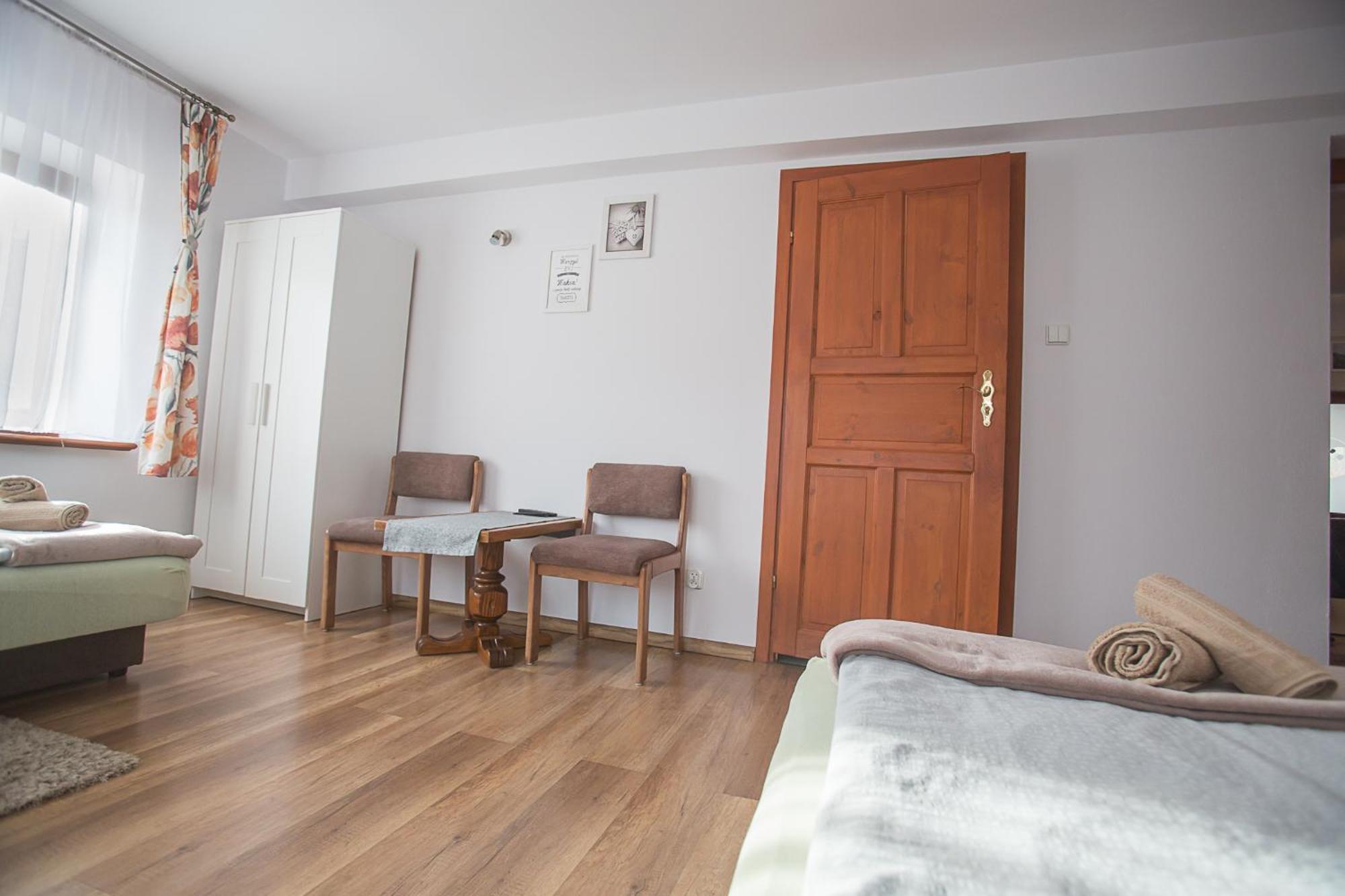 Hotel Nad Cedronem à Wambierzyce Extérieur photo